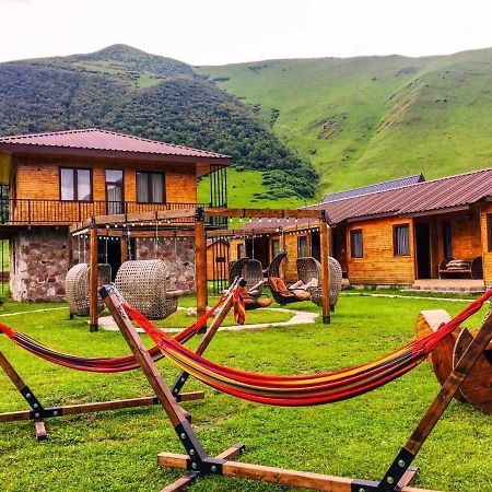 Hotel Migu Yard Kazbegi Exterior photo
