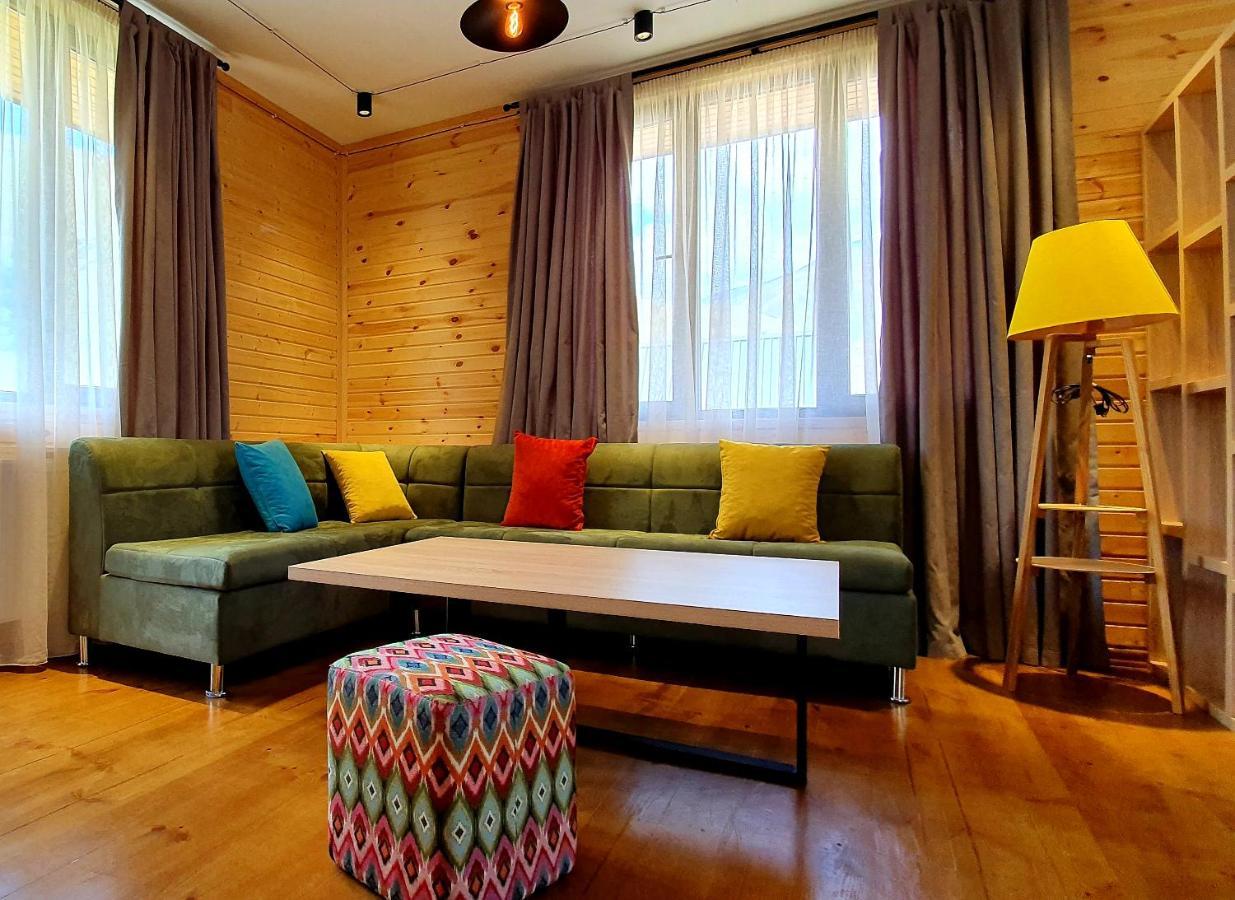 Hotel Migu Yard Kazbegi Exterior photo