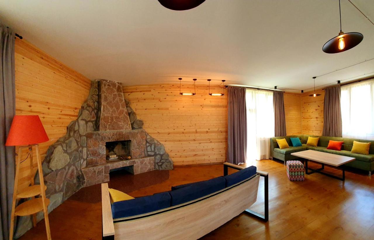 Hotel Migu Yard Kazbegi Exterior photo