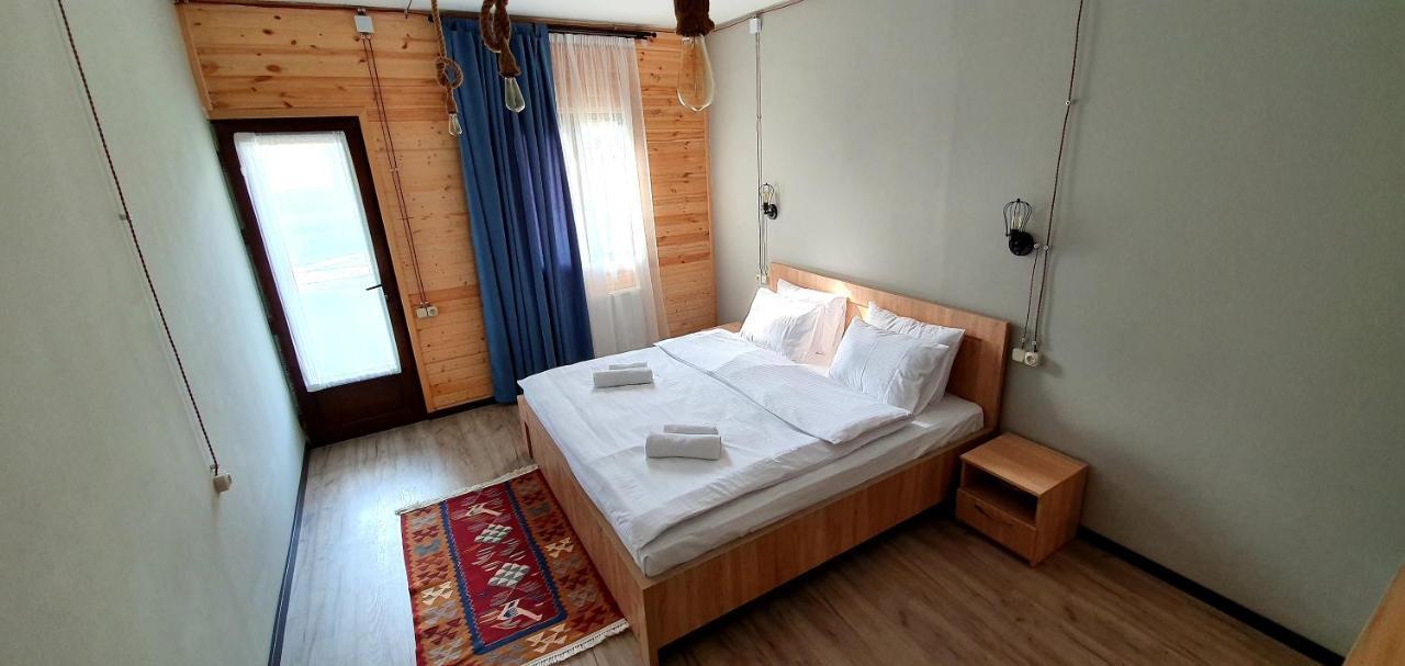 Hotel Migu Yard Kazbegi Exterior photo