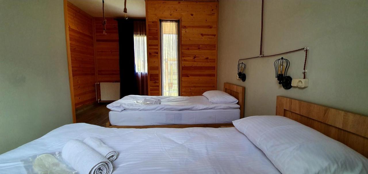 Hotel Migu Yard Kazbegi Exterior photo