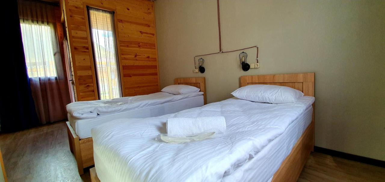 Hotel Migu Yard Kazbegi Exterior photo